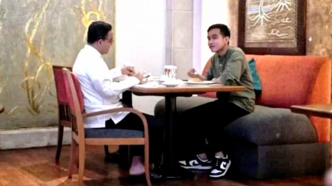 Momen Gibran dan Anies bertemu (Twitter/ AniesBaswedan)