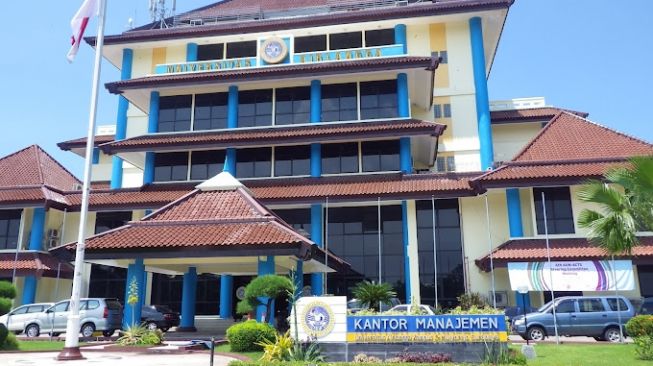 Selamat! Dosen Keperawatam Unair Surabaya Masuk Peneliti Top 20% Dunia