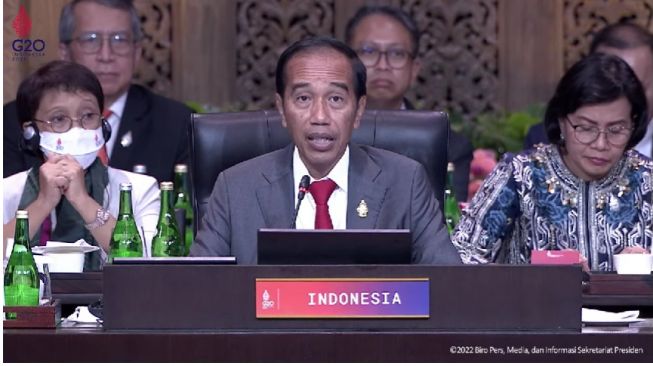 Jokowi Serahkan Presidensi G20 2023 ke PM India Narendra Modi
