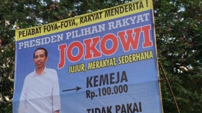 Spanduk Jokowi Merakyat (Facebook PDI Perjuangan)