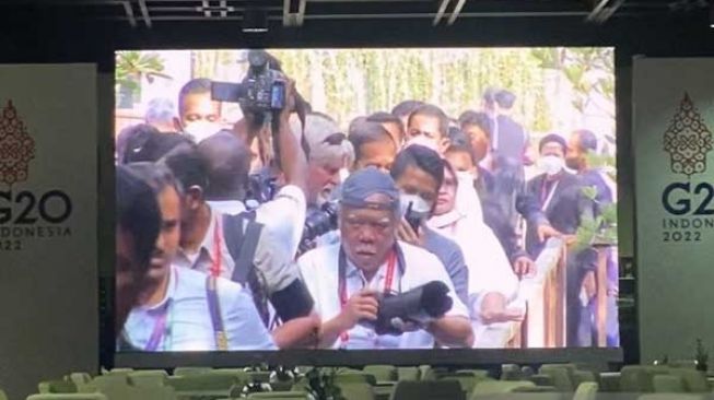 Disebut Menteri Multitalent, Begini Gaya Basuki Hadimuljono Jadi Fotografer di KTT G20