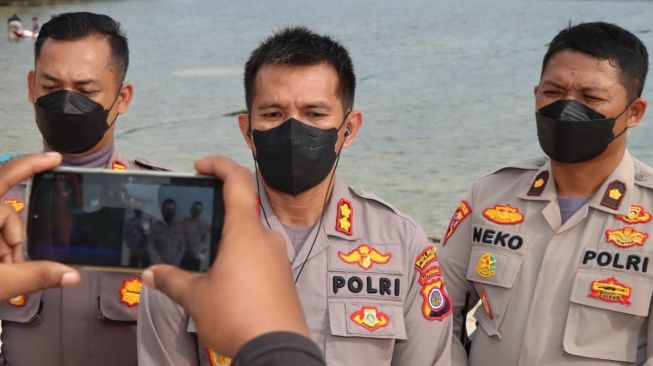 Kapolres Gunungkidul, AKBP Edy Bagus Sumantri saat diwawancarai. [Kontributor Suarajogja.id/ Julianto]