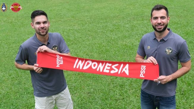 Sandy Walsh dan Jordi Amat (Instagram @pssi)