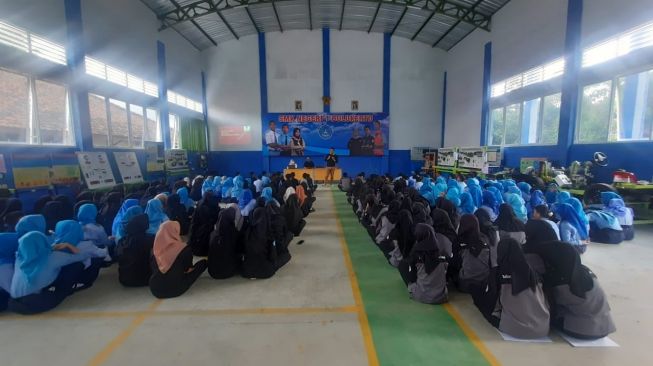 Peserta Fazzio Youth Project, SMKN Bulukerto [Yamaha Indonesia].