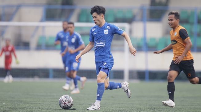 Tim PSIS Semarang kembali melakoni latih tanding menghadapi klub Liga 3 asal Daerah Istimewa Yogyakarta, Raga Putra Menoreh FC. [Dok PSIS Semarang]