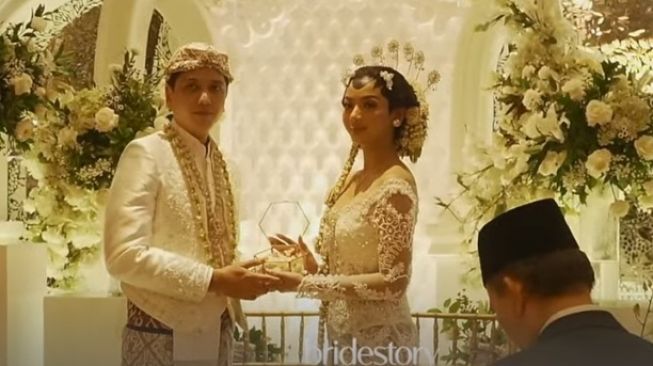 8 Momen Bulan Madu Glenca Chysara dan Rendi Jhon di Bali, Masih Malu-malu Memanggil Suami