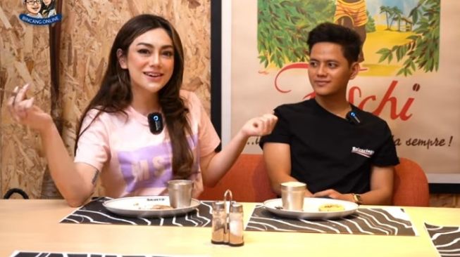 Celine Evangelista dan Stevan Pasaribu Pamer Kemesraan, Netizen Sewot: Marshel Widianto Cuma Buat Loncatan