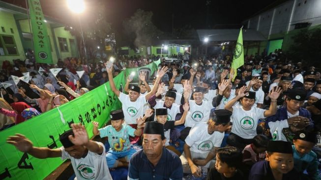 SDG Jatim Kenalkan Program Pemberdayaan Ekonomi Berbasis Pondok Pesantren ke Ribuan Santri