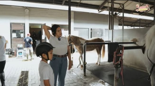 Ngaku Bangkrut dan Nunggak KPR, Jessica Iskandar Masih Bisa Ajak El Berkuda Dengan Harga Segini?