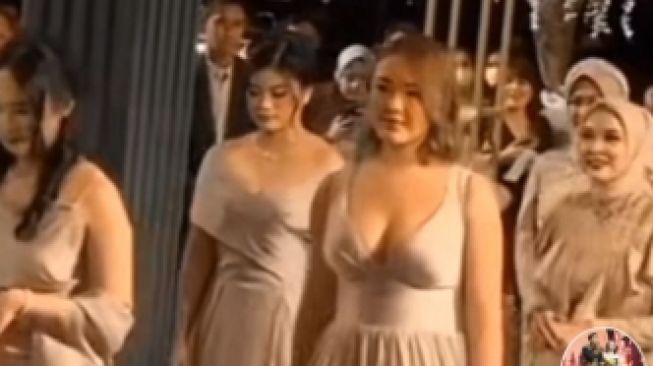 Gaya Artis Jadi Bridesmaid (TikTok/Fatma azzahra)