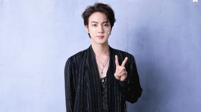 Jin BTS Dikabarkan Wamil 13 Desember 2022, Begini Tanggapan BIGHIT dan Jin