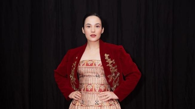 Potret Artis di Red Carpet FFI 2022 (Instagram/chelseaislan)