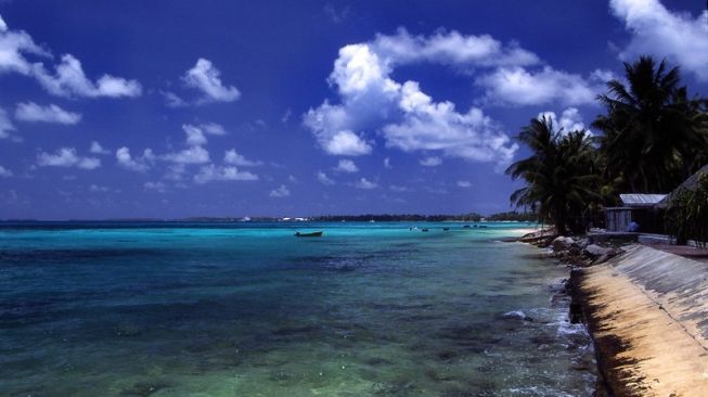 Salah satu pantai di Tuvalu. [Flickr]