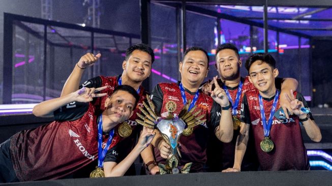 NFT Esports juara Piala Presiden Esports 2022 cabang game PUBG Mobile. [Piala Presiden Esports]