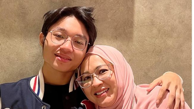 Suami Diduga Selingkuh, Okie Agustina Unggah Foto Bareng Kiesha Alvaro: Selalu Jadi Penenangku