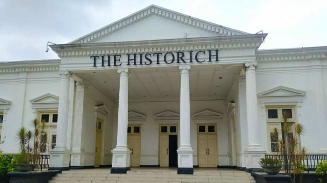 Gedung The Historich di Kota Cimahi. [Suara.com/Ferrye Bangkit Rizki]