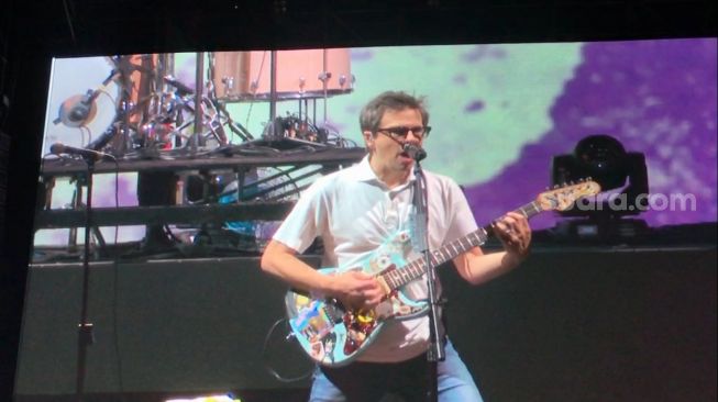 Weezer Ucap Salam hingga 'Hadirkan' Alif Cepmek di Soundrenaline 2022