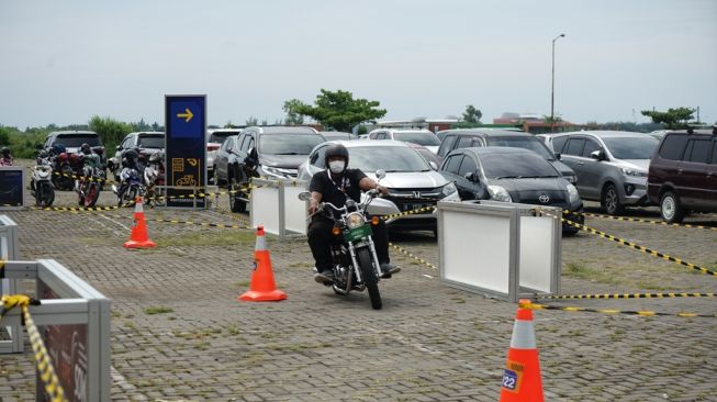 Kegiatan tets ride dalam GIIAS 2022 Semarang [GIIAS/Seven Events].