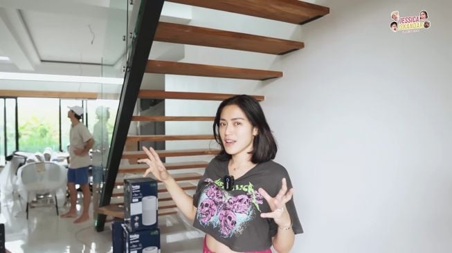 Rumah Baru Jessica Iskandar. (Dok: YouTube/Jessica Iskandar