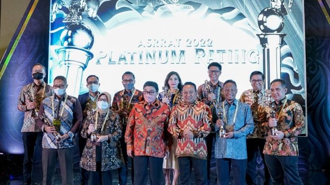 Capai SDGs Melalui Peningkatan ESG, PKT Diganjar Penghargaan di ASRRAT 2022