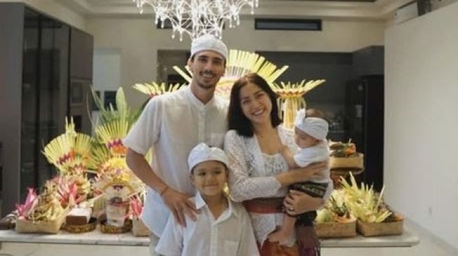 Tidak Kalah Mewah dengan di Jakarta, Intip 8 Rumah Baru Jessica Iskandar di Bali yang Berteknologi Canggih