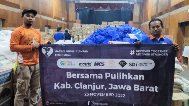 Matrix NAP Info Salurkan Sejumlah Bantuan bagi Korban Gempa Cianjur