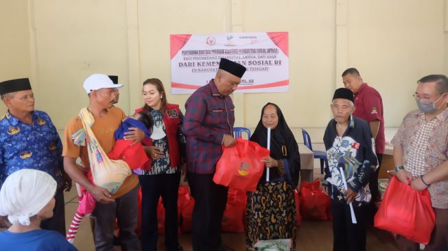 51 Disabilitas di Lampung Tengah Dapat Bantuan dari Kemensos