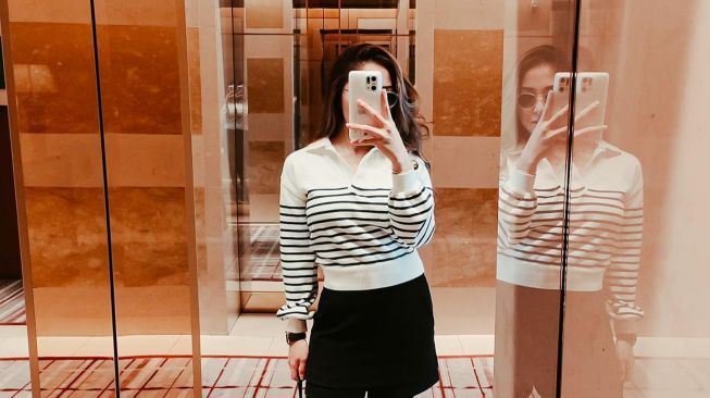 Potret Nikita Willy kembali raih body goals setelah melahirkan (Instagram/@nikitawillyofficial94)