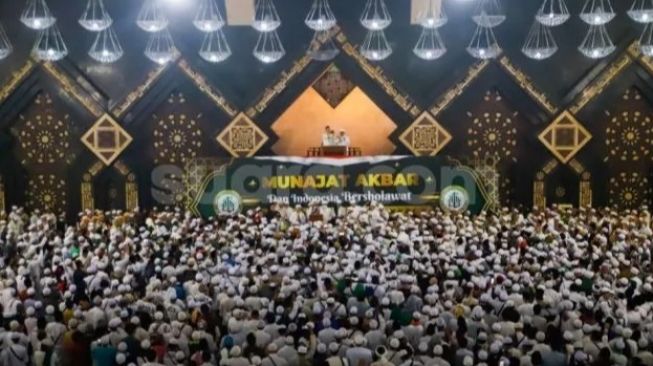 Manis Pahitnya Reuni 212 di Masjid At-Tin: Rizieq Dipaksa Hadir, Anies Tak Diundang