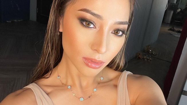 Potret Nikita Willy kembali raih body goals setelah melahirkan (Instagram/@nikitawillyofficial94)