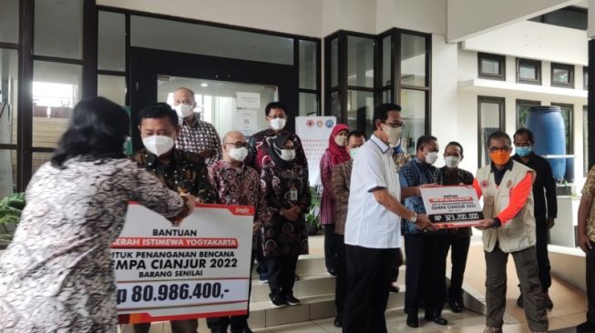 Bantu Korban Gempa Cianjur, DIY Donasi Rp 1,54 Miliar