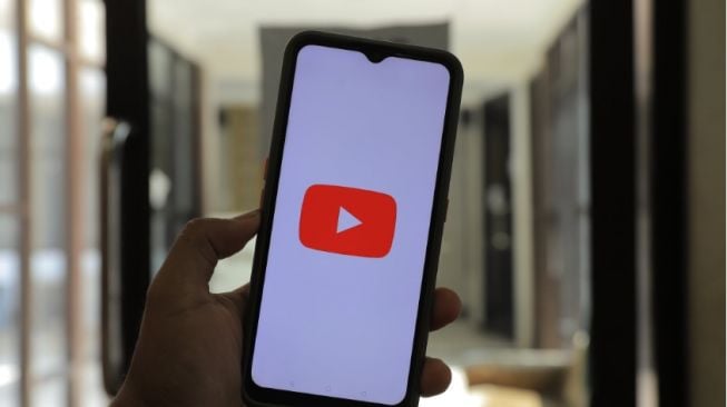 Apakah Bisa Menghapus YouTube dari HP Android?