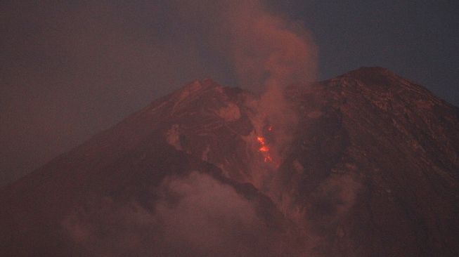 Apakah Erupsi Semeru Berpengaruh ke Aktivitas Gunung Merapi? Begini Penjelasan BPPTKG