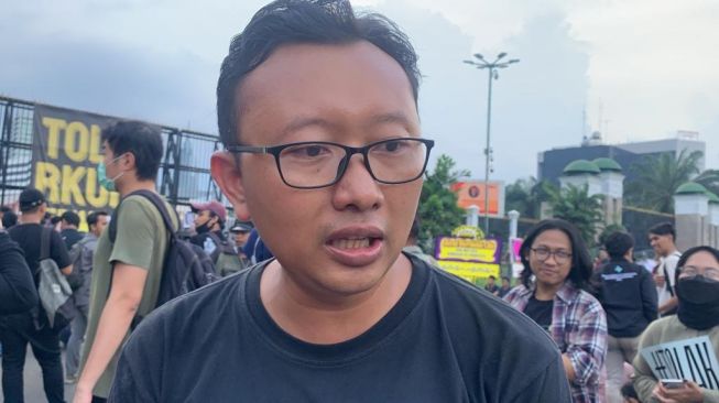 Kecam Aksi Represif Polisi Ke Warga Dago Elos Bandung, YLBHI Desak Kapolri Evaluasi Bawahan