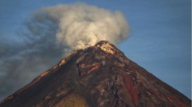 4 Tingkatan Status Gunung Berapi, Mulai dari Normal hingga Awas