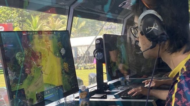 Timnas Indonesia Kalahkan Aljazair dalam Piala Dunia DOTA 2 IESF di Bali