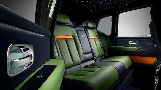 Jejak Fashion di Rolls-Royce Cullinan Lahirkan Koleksi Re-Belle dan Fu-Shion