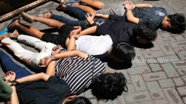 Operasi Remaja Bersajam di Surabaya, Ortu Diminta Cari Anaknya Kalau Sampai Malam Belum Pulang