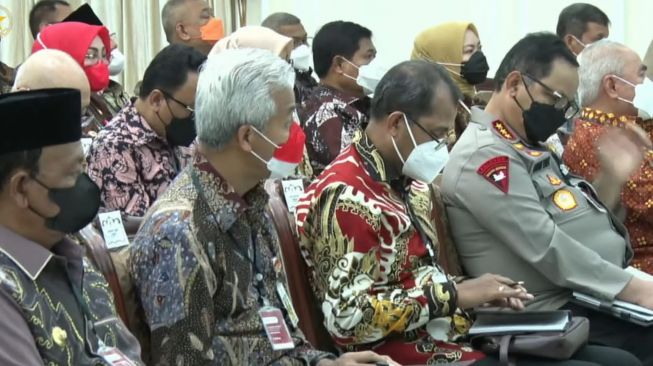 Ganjar Targetkan 100 Persen Mal Pelayanan Publik Beroperasi di Jateng