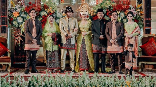 Keluarga Presiden Jokowi di Pernikahan Kahiyang Ayu (Instagram)