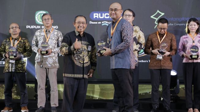 Pupuk Indonesia Jadi Holding BUMN Pertama Peraih Apresiasi INDI 4.0