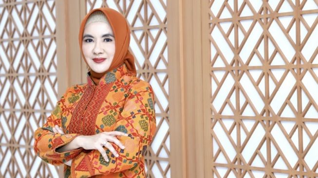 Forbes Kembali Pilih Nicke Widyawati dalam Daftar 100 Wanita Berpengaruh di Dunia