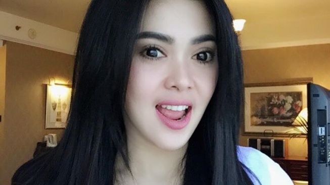 Potret Syahrini dari Masa ke Masa (Instagram/@princessyahrini)