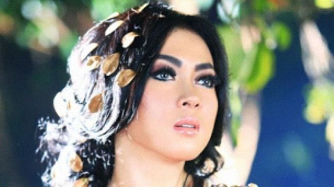 Potret Syahrini dari Masa ke Masa (Instagram/@princessyahrini)