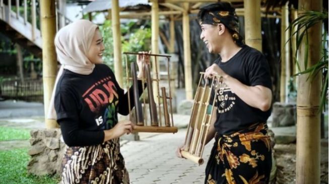 5 Filosofi Hidup dari Alat Musik Angklung, Harmonisasi Sarat Makna