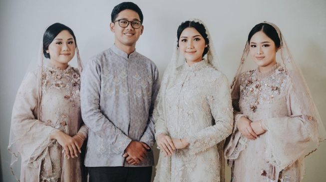 Kakak Laki-Laki Erina Gudono Curi Perhatian, Mirip Banget dengan Kaesang