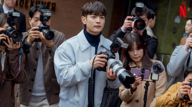 Potret Minho SHINee di The Fabulous (Instagram/@netflixkr)