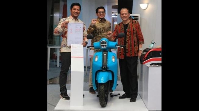 Yamaha Fazzio Hybrid - Connected menerima anugerah Good Design Indonesia Award  2022 (8/12/2022) [PT YIMM].