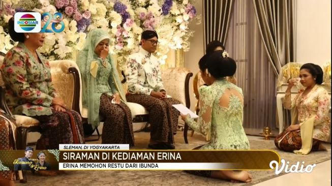 Momen Penuh Haru Erina Gudono Mohon Restu (YouTube Indosiar)