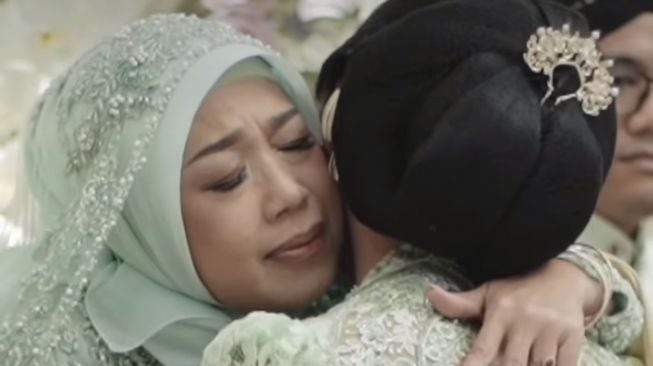 Potret Artis Jalani Sungkeman Jelang Nikah (Instagram/@erinagudono)